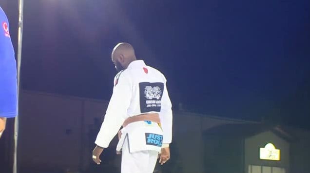 Antoine Evans Black Belt punched in a face and kicked out of gym