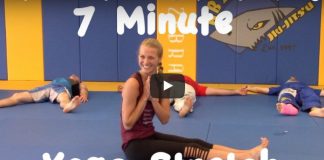 7 Minutes of Yoga for BJJ with Cassidy Jane Yoga