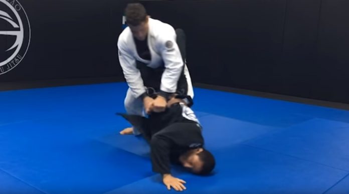 One of the Strongest Closed Guard Attacks - Reverese Muscle Sweep