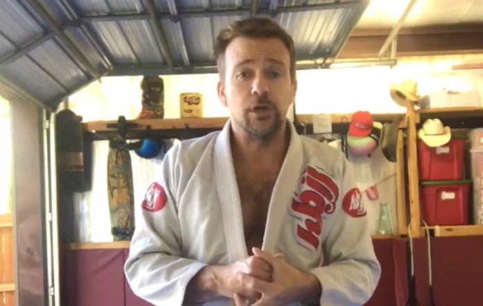 Sean Patrick Flanery- Actor And BJJ Black Belt Shows How To Defeat High Level Judoka