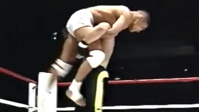 Rickson Defies Gravity - Flying Takedown Escape and Submission