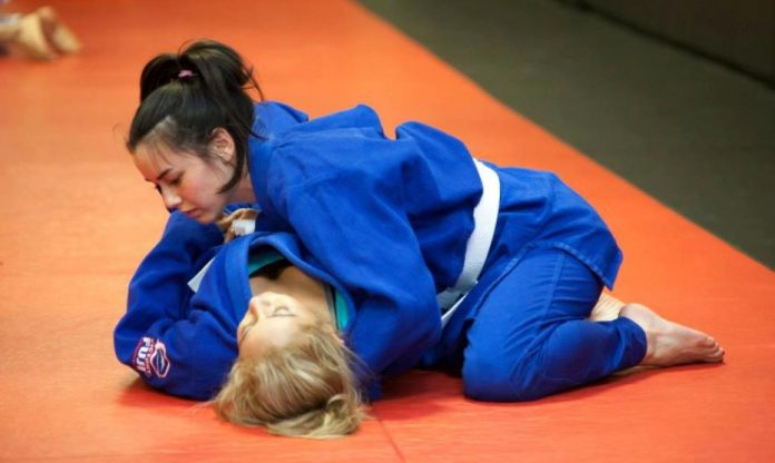 Female BJJ Practitioner: My Professor is Being Inappropriate With Me