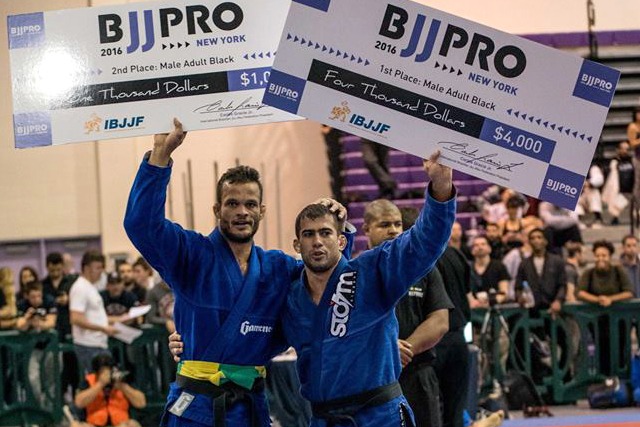 The Best Ways To Earn From Bjj And Turn Pleasure Into Profit Bjj World - 