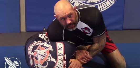 Catch Wrestling vs BJJ Submissions