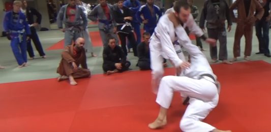 Russian tie throw with the Gi