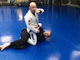 Passing the 3/4 mount in BJJ