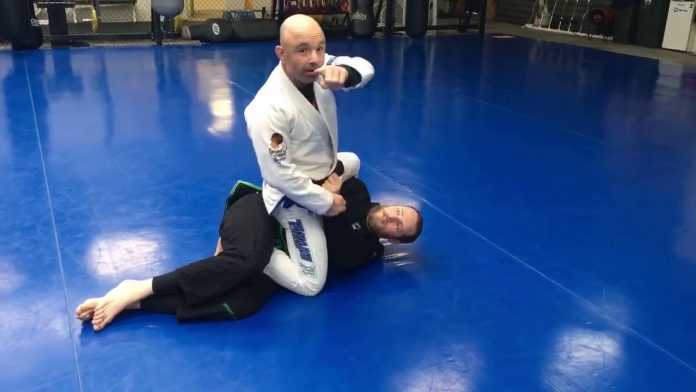 Passing the 3/4 mount in BJJ