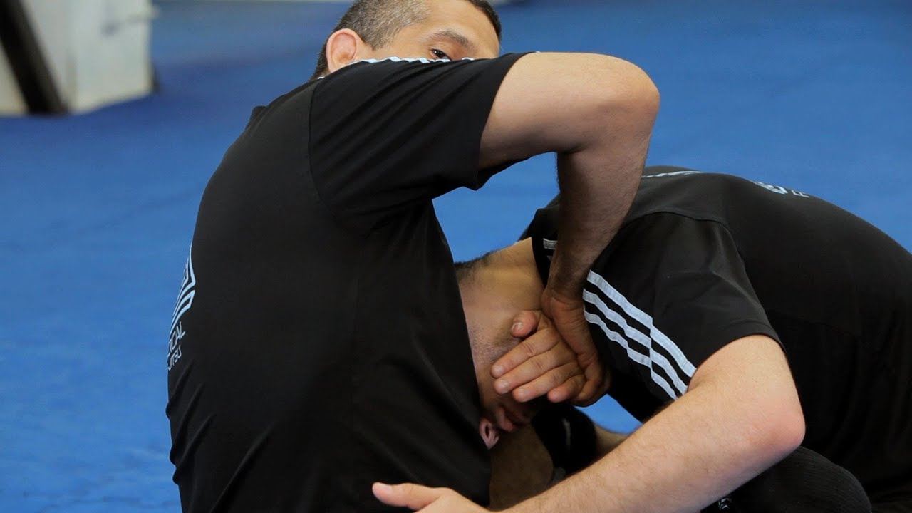 how-to-make-the-standing-guillotine-choke-work-for-you-bjj-world