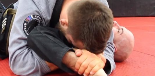 Tighetest Americana Arm Lock Grip