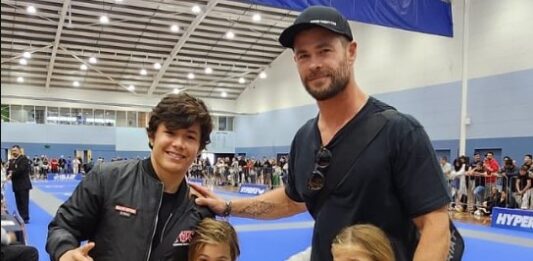 Chris Hemsworth kids at first BJJ tournamt