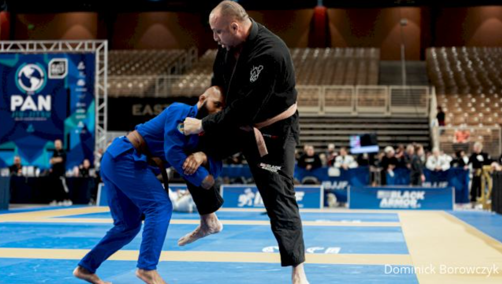 Demetrious Johnson vs Gabi Garcia